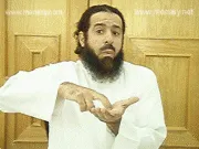 توضيح إشارة "تقوى (خوف من الله )" - Sign demonstration for "fear of Allah"