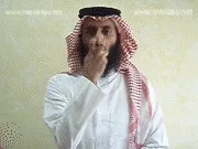 توضيح إشارة "قراءة الشفاه" - Sign demonstration for "lip reading"