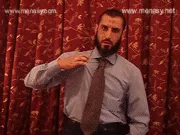 توضيح إشارة "ليس مسئولا" - Sign demonstration for "not responsible"